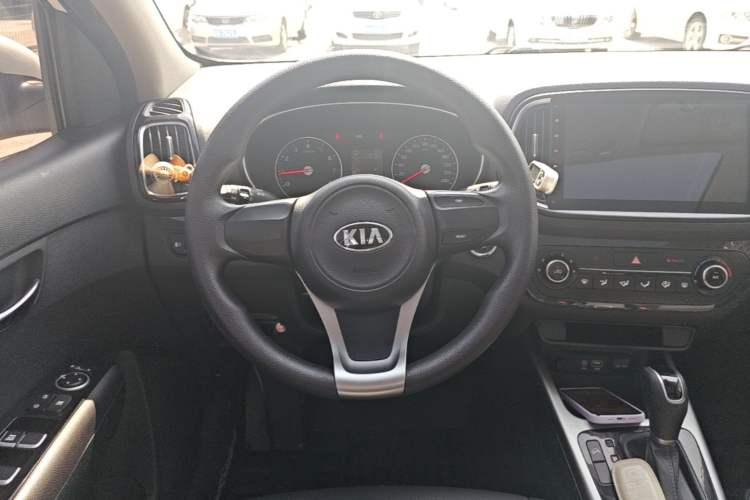 Used Kia KX3 2015 1.6L Automatic Two-Wheel Drive DLX Steering Wheel