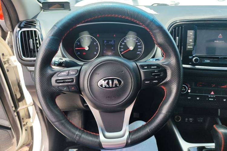 Used Kia KX3 2015 1.6L Automatic Two-Wheel Drive PRM Steering Wheel