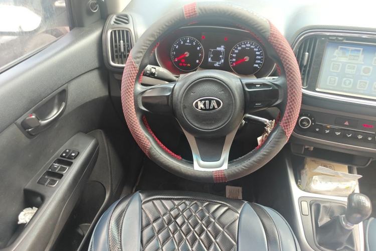 Used Kia KX3 2015 1.6L Manual Two-Wheel Drive GL Steering Wheel