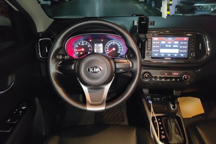 Used Kia KX3 2015 1.6L Automatic Two-Wheel Drive DLX Steering Wheel