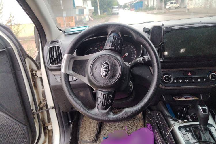 Used Kia KX3 2015 1.6L Automatic Two-Wheel Drive GLS Steering Wheel
