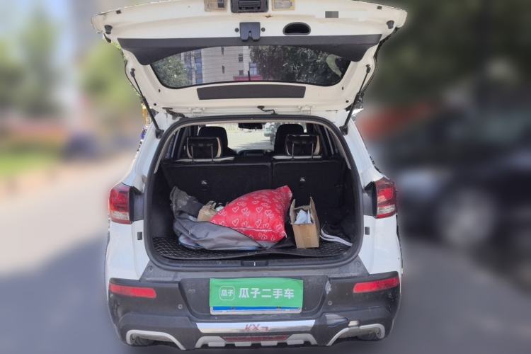 Used Kia KX3 2015 1.6L Automatic Two-Wheel Drive DLX Trunk