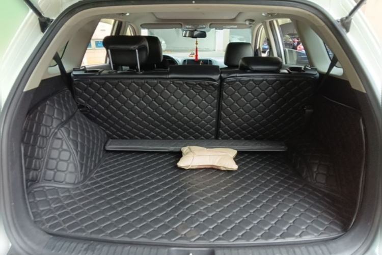 Used Kia KX3 2015 2.0L Automatic Two-Wheel Drive DLX Trunk
