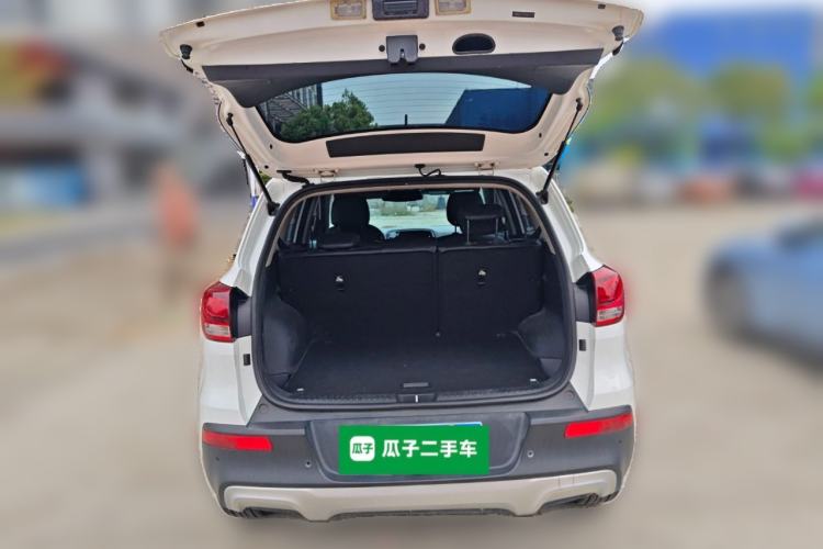 Used Kia KX3 2015 1.6L Automatic Two-Wheel Drive DLX Trunk