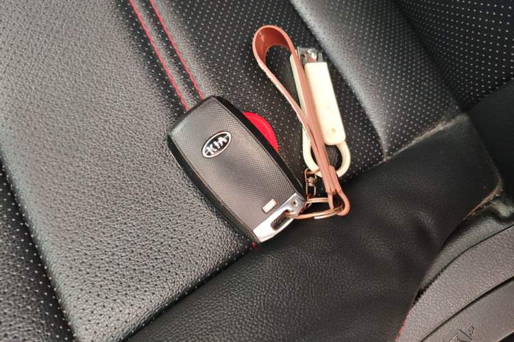 Used Kia KX3 2015 1.6T Automatic Two-Wheel Drive DLX Vehicle Key