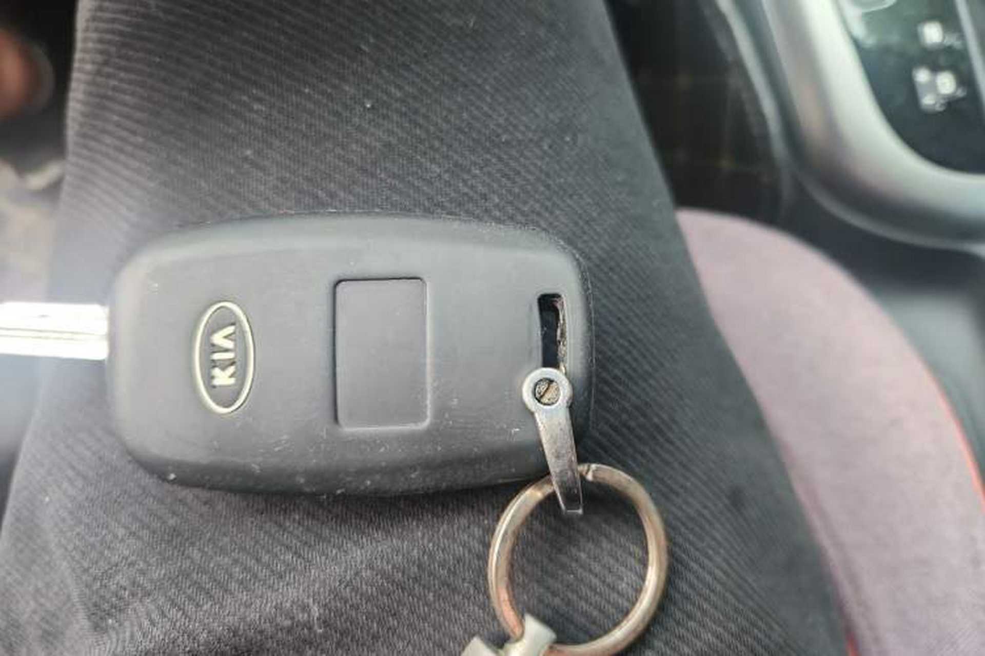 Used Kia KX3 2015 1.6L Automatic Two-Wheel Drive DLX Vehicle Key