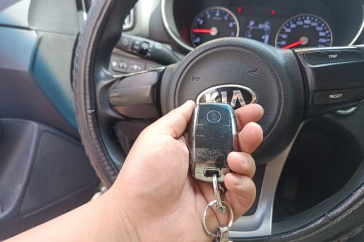 Used Kia KX3 2015 1.6L Automatic Two-Wheel Drive DLX Vehicle Key