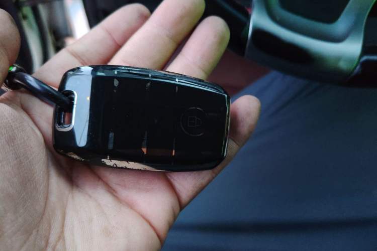 Used Kia KX3 2015 1.6L Automatic Two-Wheel Drive DLX Vehicle Key