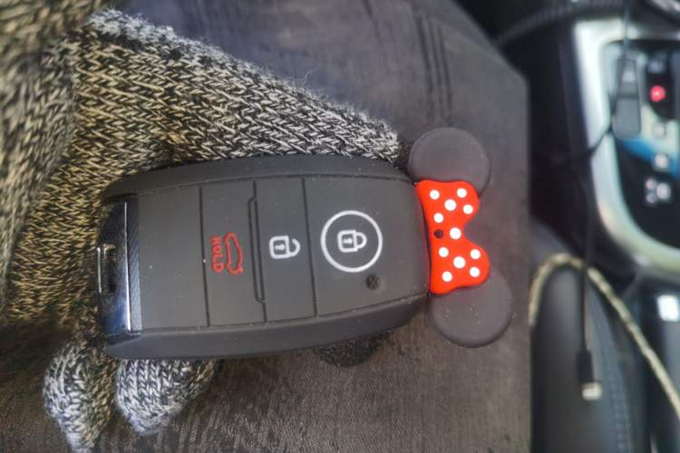 Used Kia KX3 2015 1.6L Automatic Two-Wheel Drive PRM Vehicle Key