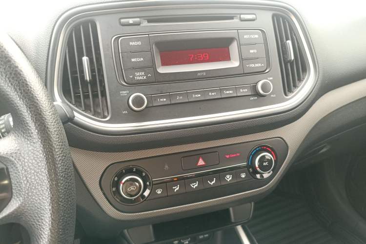 Used Kia KX3 2017 1.6L Automatic Aoya Version Audio And AC Panel