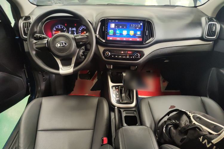 Used Kia KX3 2017 1.6L Automatic Aoya Version Center Console