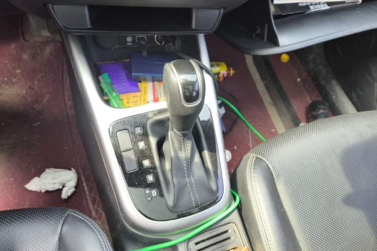 Used Kia KX3 2017 1.6L Automatic Aoya Version Gear Lever
