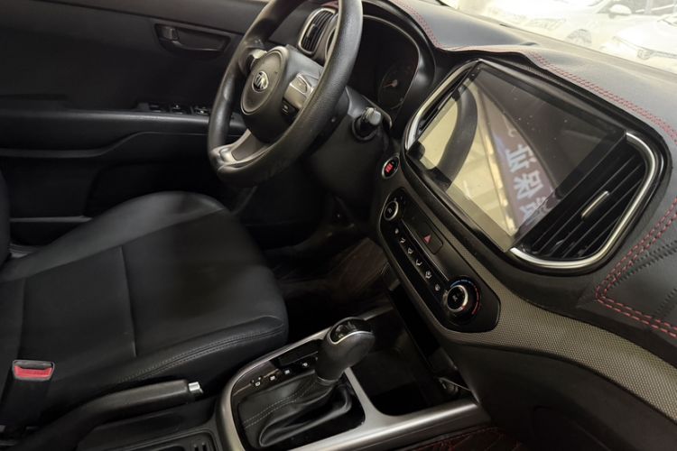 Used Kia KX3 2017 1.6L Automatic Aoya Version Interior 7