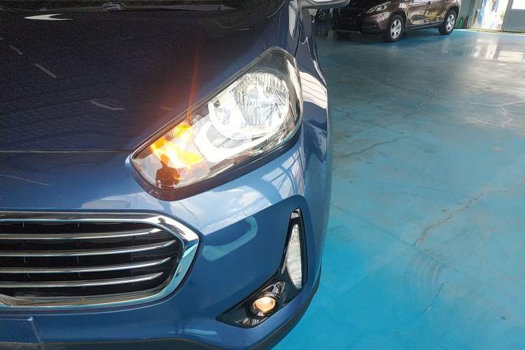 Used Kia KX3 2017 1.6L Automatic Aoya Version Left Front Headlight