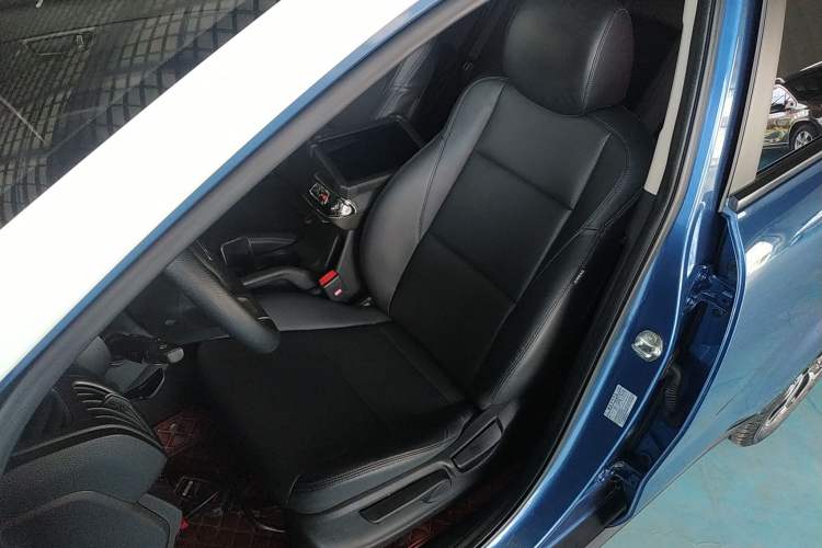 Used Kia KX3 2017 1.6L Automatic Aoya Version Left Front Seat