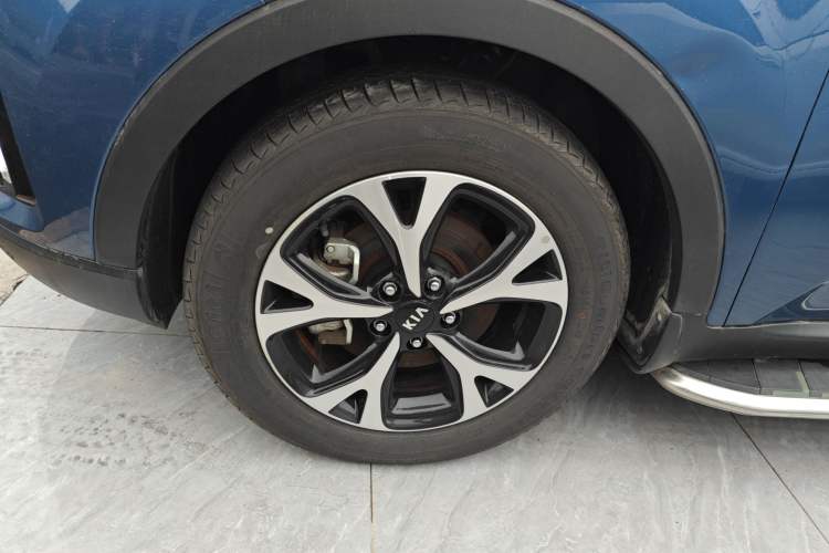 Used Kia KX3 2017 1.6T Automatic Aoya Edition Left Front Wheel Hub