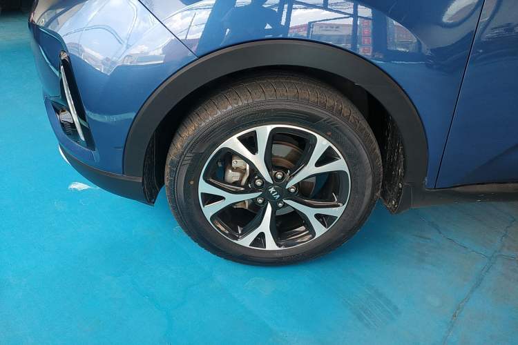 Used Kia KX3 2017 1.6L Automatic Aoya Version Left Front Wheel Hub