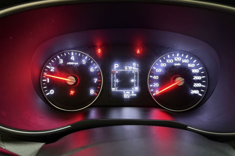 Used Kia KX3 2017 1.6L Automatic Aoya Version Odometer Close Up
