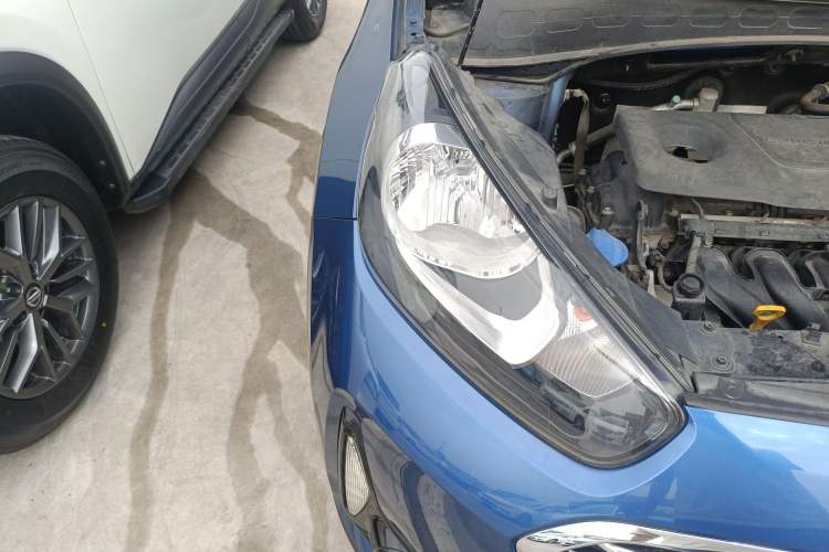Used Kia KX3 2017 1.6L Automatic Aoya Version Right Front Headlight