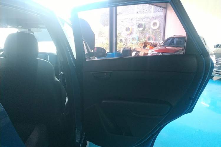 Used Kia KX3 2017 1.6L Automatic Aoya Version Right Rear Door Interior