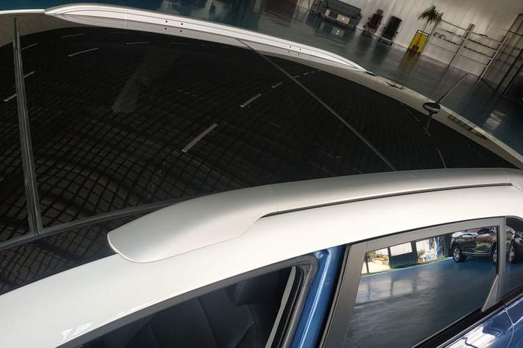 Used Kia KX3 2017 1.6L Automatic Aoya Version Roof
