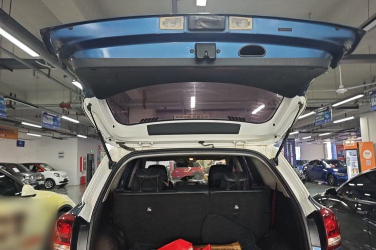 Used Kia KX3 2017 1.6T Automatic Aoya Edition Trunk