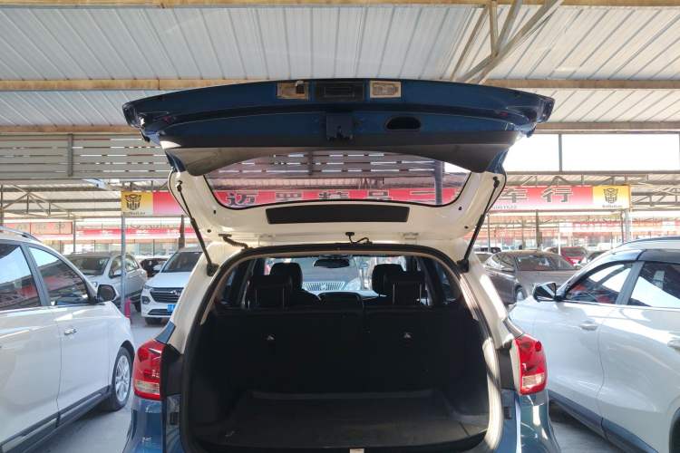 Used Kia KX3 2017 1.6T Automatic Aoya Edition Trunk