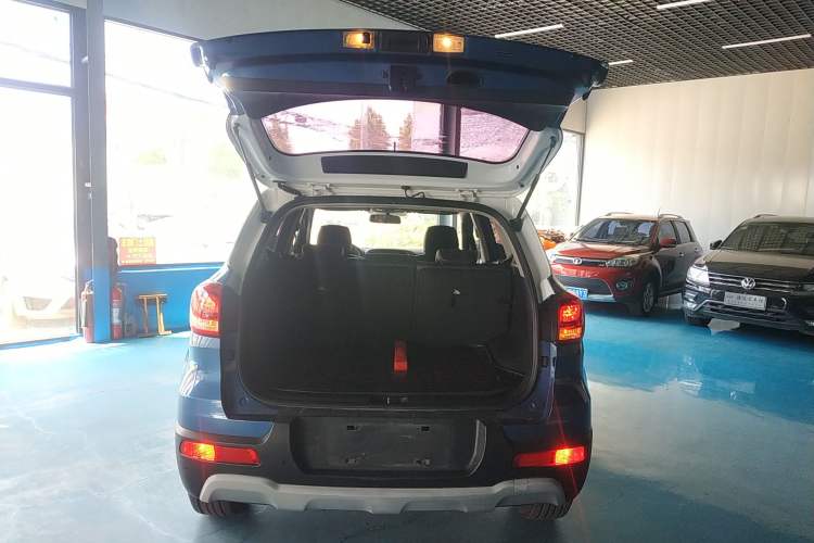 Used Kia KX3 2017 1.6L Automatic Aoya Version Trunk