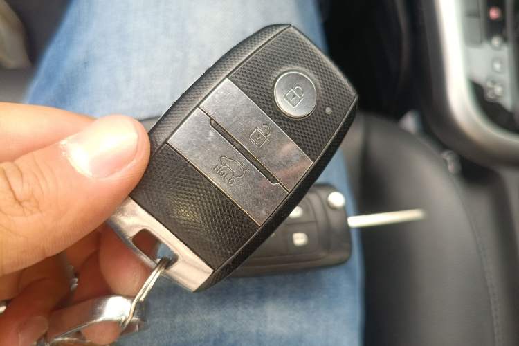 Used Kia KX3 2017 1.6L Automatic Aoya Version Vehicle Key