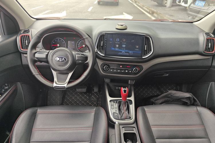 Used Kia KX3 2017 1.6T Automatic Aoya Edition Center Console