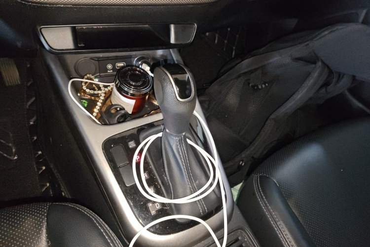 Used Kia KX3 2017 1.6L Automatic Aoya Version Gear Lever