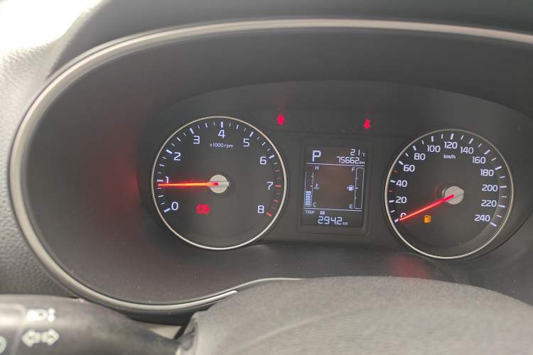 Used Kia KX3 2017 1.6T Automatic Aoya Edition Instrument Cluster