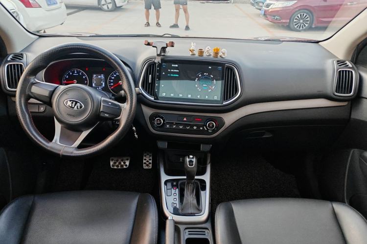 Used Kia KX3 2017 1.6L Automatic Aoya Version Interior 1
