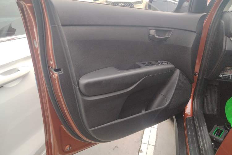 Used Kia KX3 2017 1.6L Automatic Aoya Version Left Front Door Interior