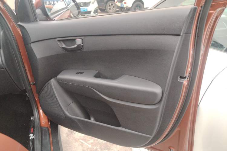 Used Kia KX3 2017 1.6L Automatic Aoya Version Right Front Door Interior