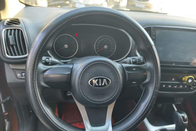 Used Kia KX3 2017 1.6L Automatic Aoya Version Steering Wheel