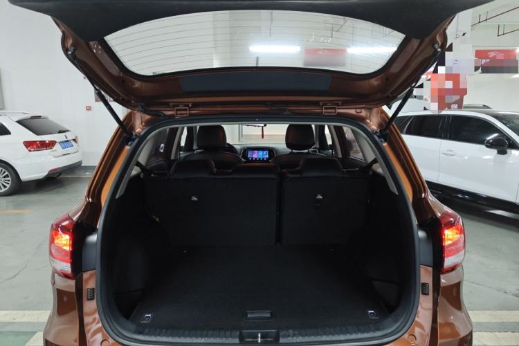 Used Kia KX3 2017 1.6L Automatic Aofeng Edition Trunk