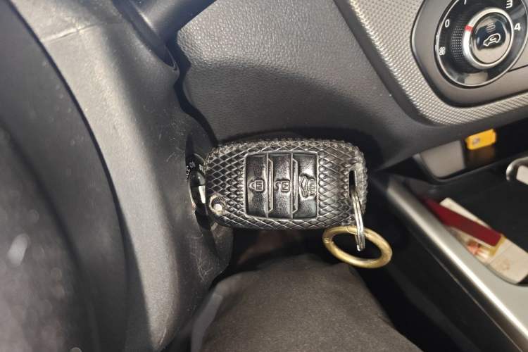 Used Kia KX3 2017 1.6L Automatic Aoya Version Vehicle Key