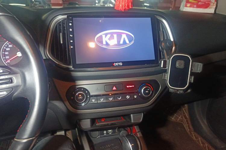 Used Kia KX3 2017 1.6L Automatic Aoya Version Audio And AC Panel