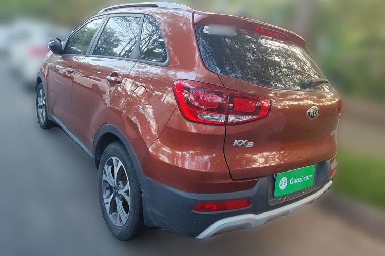 Used Kia KX3 2017 1.6L Automatic Aoya Version Exterior 3