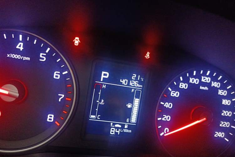 Used Kia KX3 2017 1.6L Automatic Aoya Version Odometer Close Up