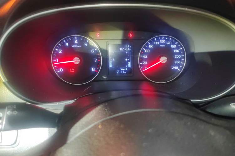 Used Kia KX3 2017 1.6L Manual Aofeng Edition Odometer Close Up