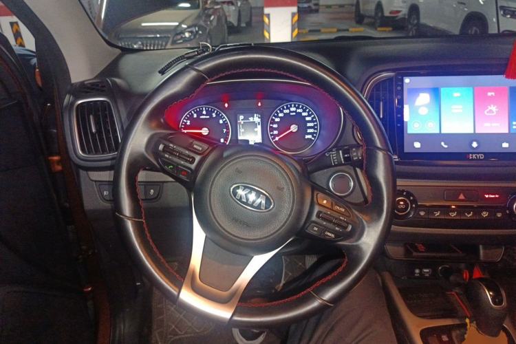 Used Kia KX3 2017 1.6L Automatic Aoya Version Steering Wheel
