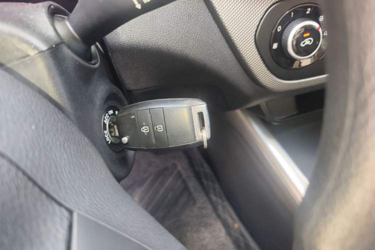 Used Kia KX3 2017 1.6L Automatic Aoya Version Vehicle Key