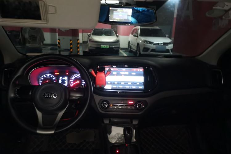 Used Kia KX3 2017 1.6L Automatic Aoya Version Center Console