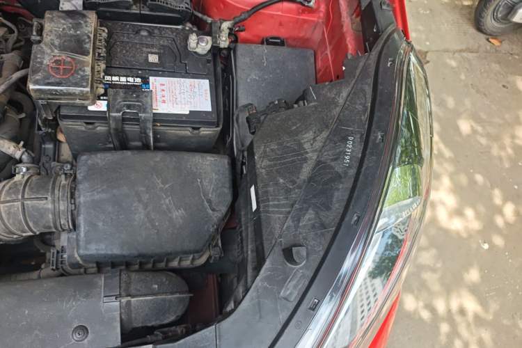 Used Kia KX3 2017 1.6L Automatic Aoya Version Engine Bay Left