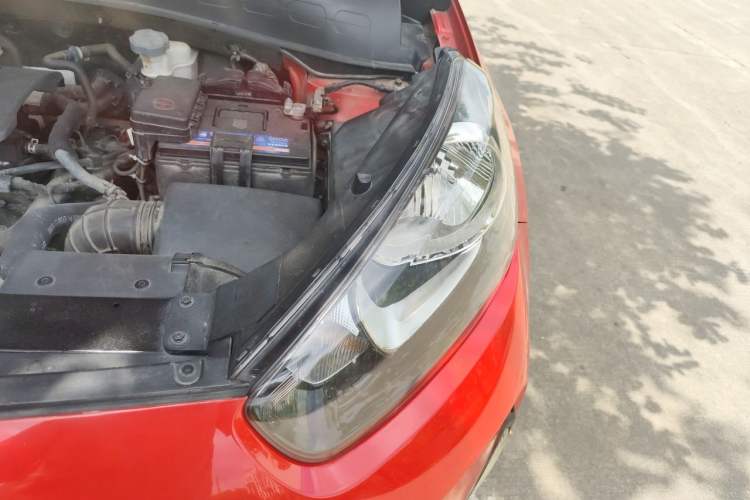 Used Kia KX3 2017 1.6L Automatic Aoya Version Engine Bay Left