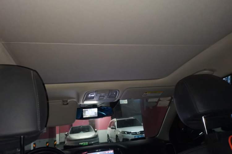 Used Kia KX3 2017 1.6L Automatic Aoya Version Headliner