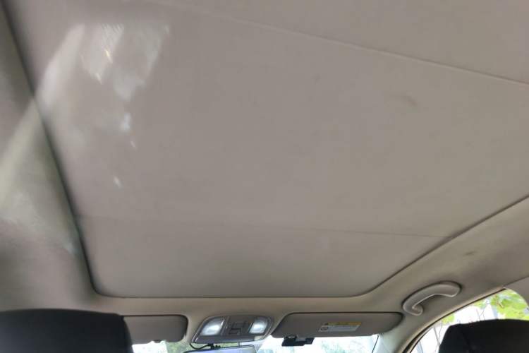 Used Kia KX3 2017 1.6L Automatic Aoya Version Headliner