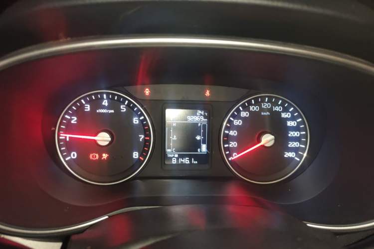 Used Kia KX3 2017 1.6L Automatic Aoya 15th Anniversary Special Edition Instrument Cluster